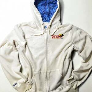 Walt Disney World 2015 Mickey Mouse Full Zip Hooded Sweatshirt